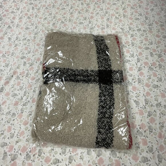 NWT - Ivory / Oatmeal Plaid Turtleneck Poncho - Picture 2 of 4